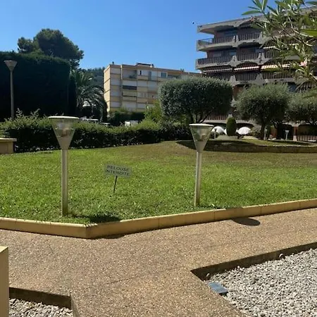 14468 Deux Pieces Avec Piscine Lejlighed *